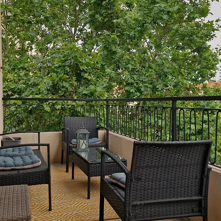 Le Grand Appart' Apartment Toulon