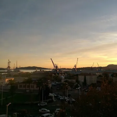 Apartment Le Grand Appart' Toulon